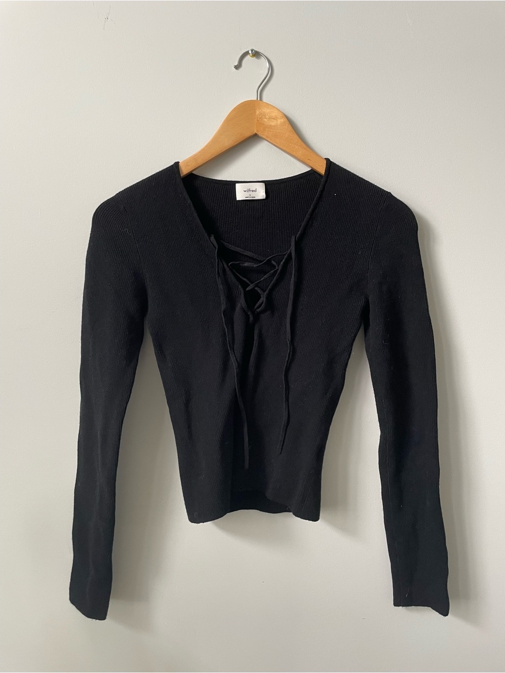 Aritzia Black Lace-Up Ribbed Long-Sleeve Top • Women’s S